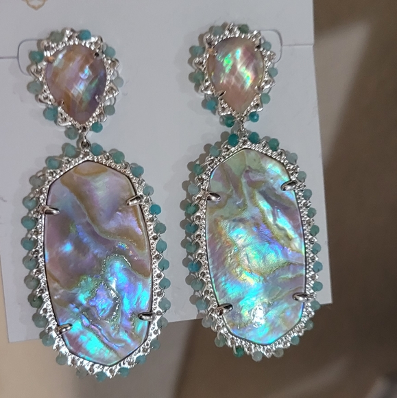 NWT KENDRA SCOTT IRIDESCENT EARRINGS SILVER - Picture 3 of 8